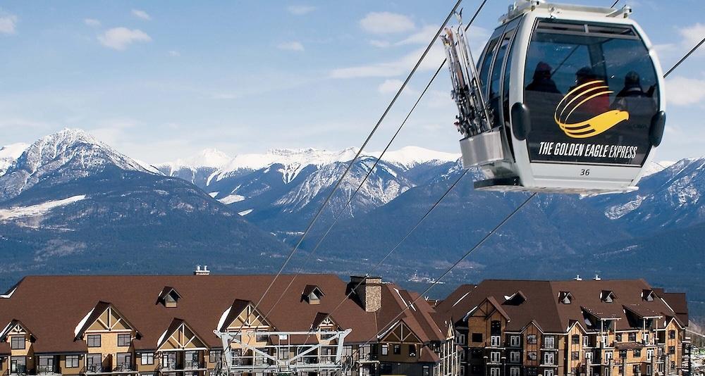 Glacier Mountaineer Lodge غولدن المظهر الخارجي الصورة