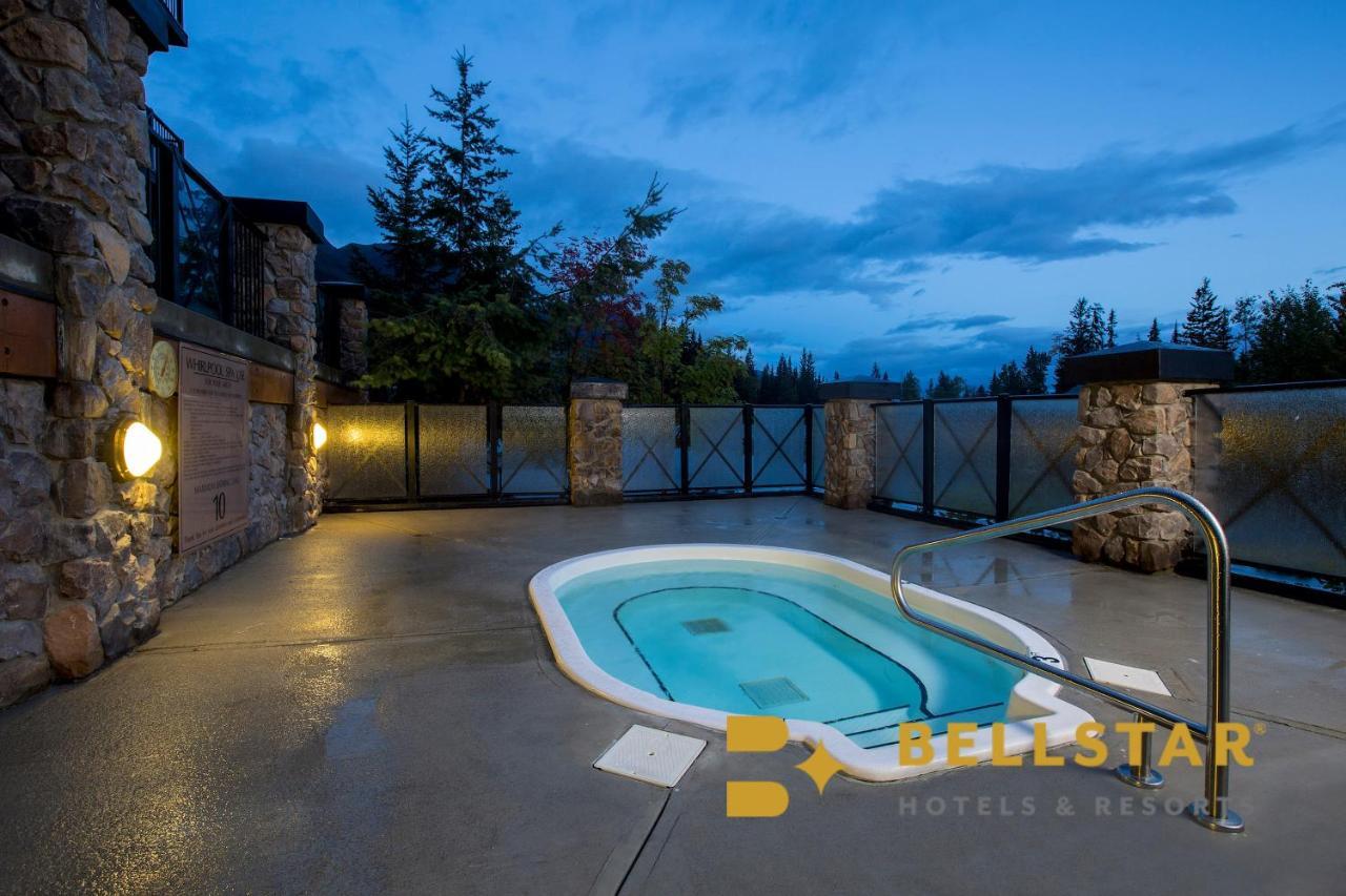Glacier Mountaineer Lodge غولدن المظهر الخارجي الصورة